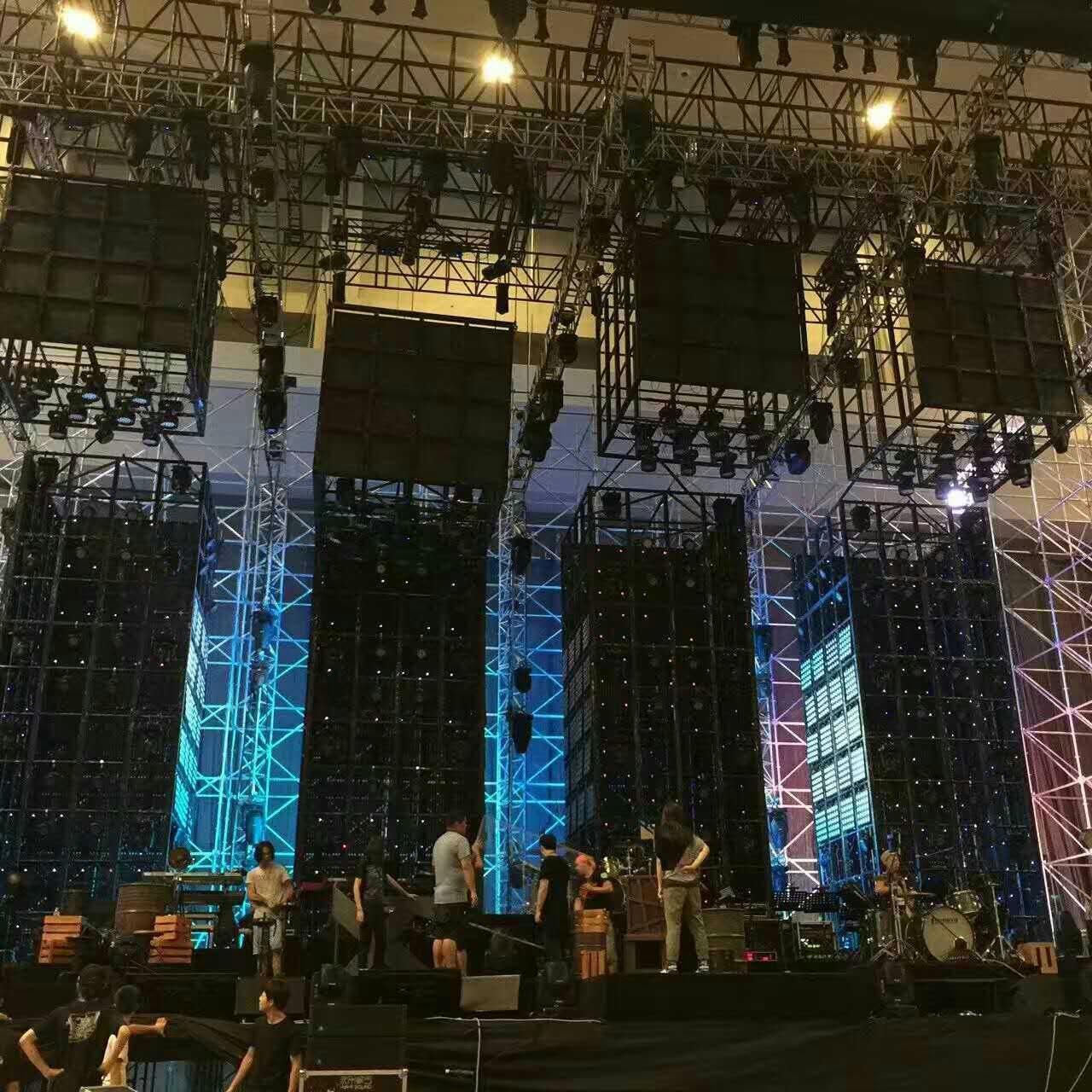 Customizable Structure And Stage Lights Exhibition Truss